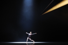 Portfolio - Ballet_Jiri-Kylian_One-of-a-kind_Opera-Lyon3.jpg - Danse - image