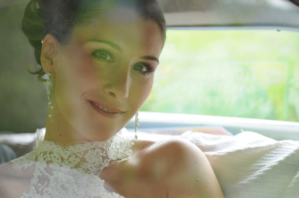 Portfolio - Mariage-portrait_voiture-ancienne.jpg - Mariage - image